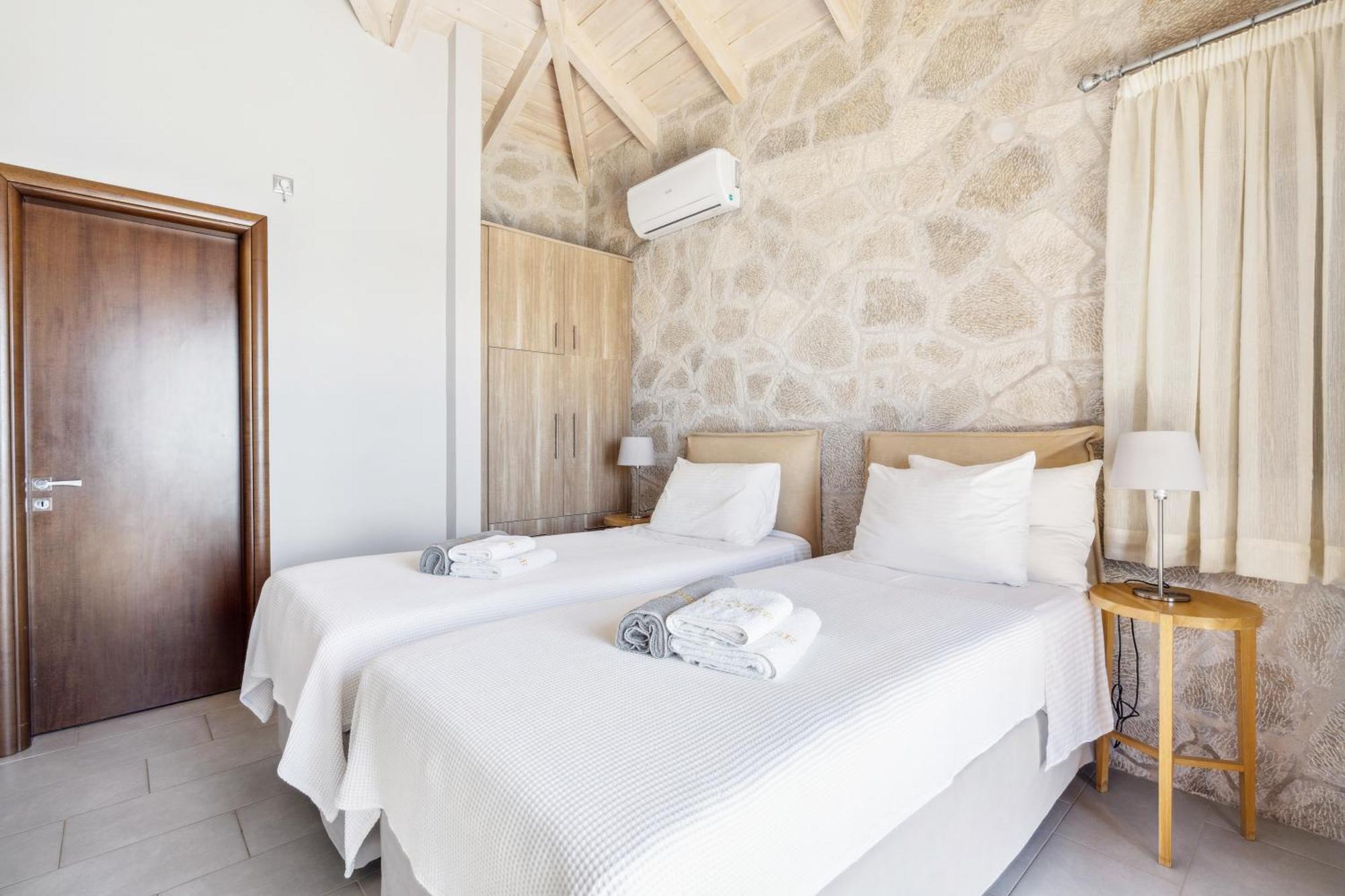 Milos Paradise Luxury Villas Ayios Nikitas Luaran gambar